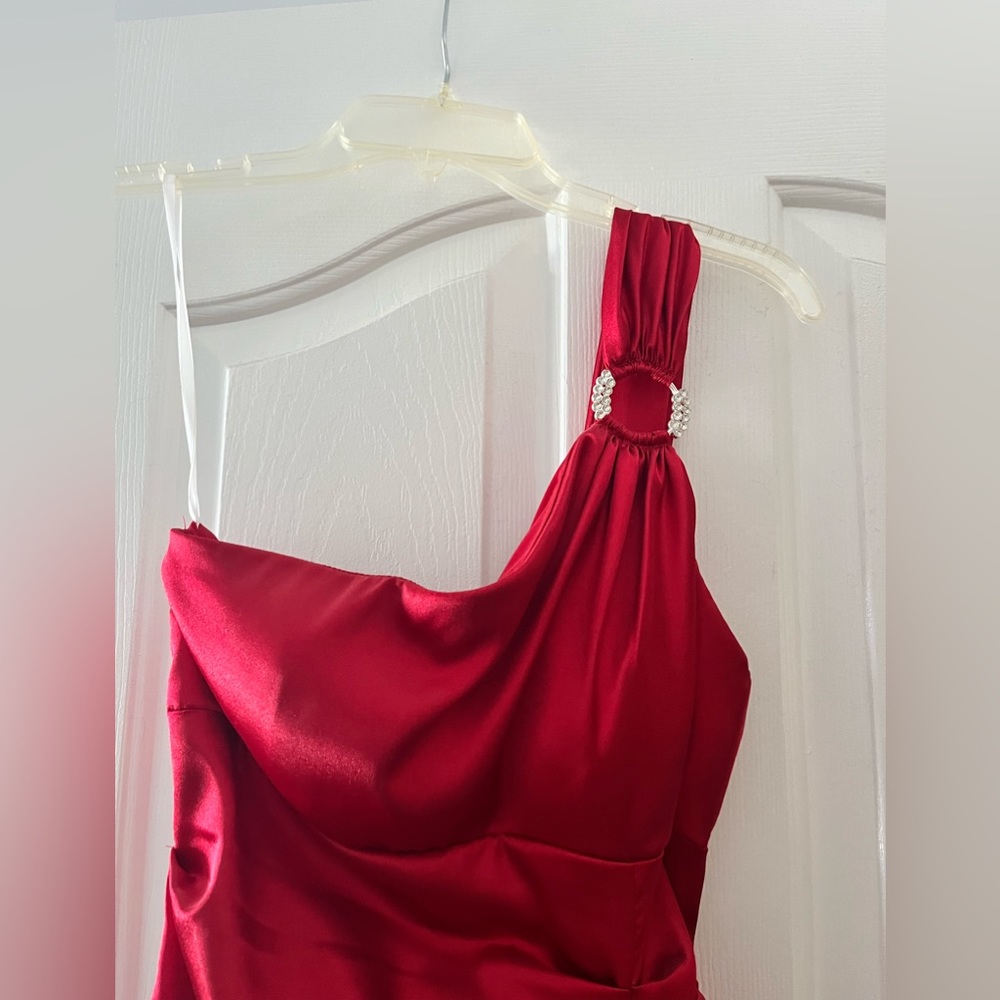 Red Prom Dress - Picture 3 of 4